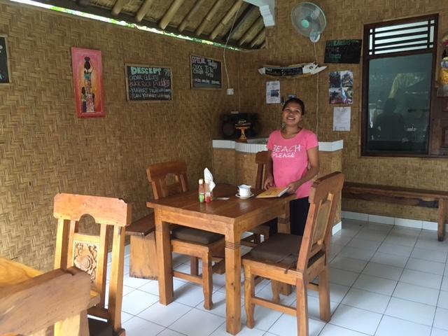 Coconut Beach Bungalows & Warung Amed  Exterior photo